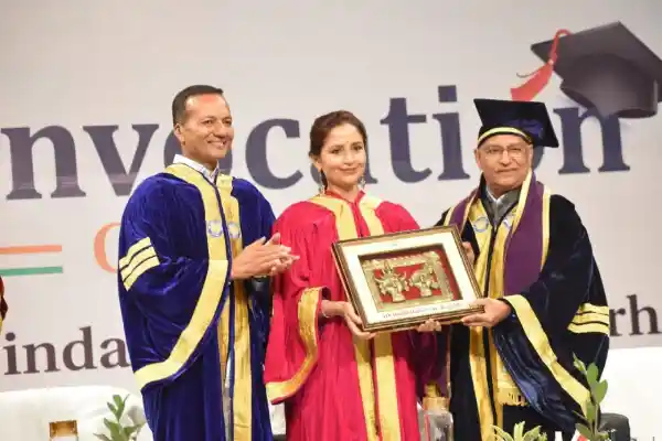 Convocation Image 2