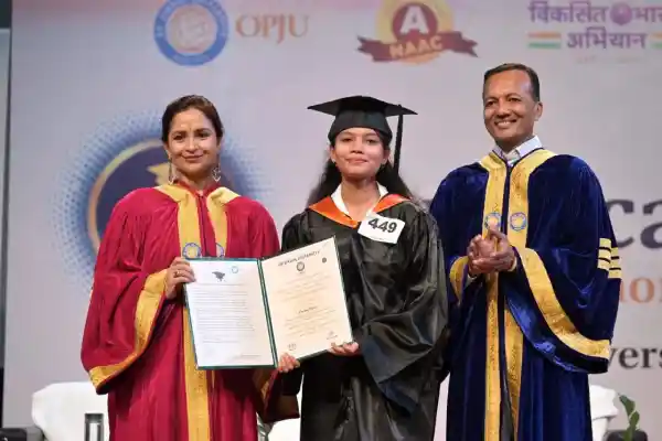 Convocation Image 11
