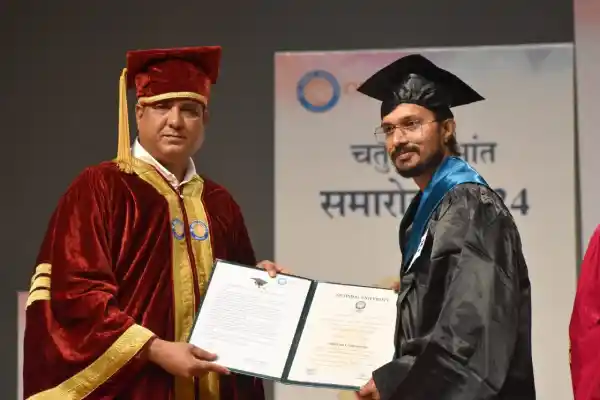 Convocation Image 12