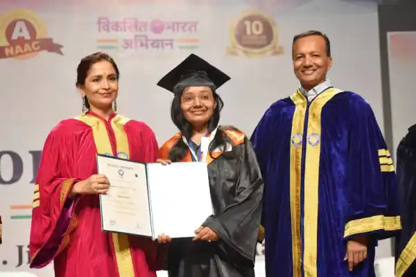 Convocation Image 15
