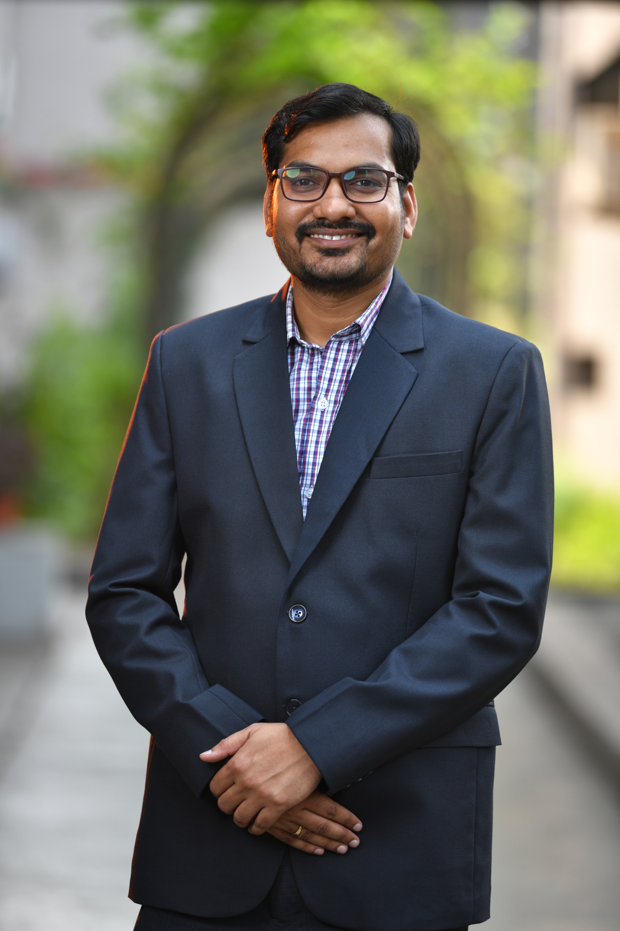 Dr. Saurabh Gupta